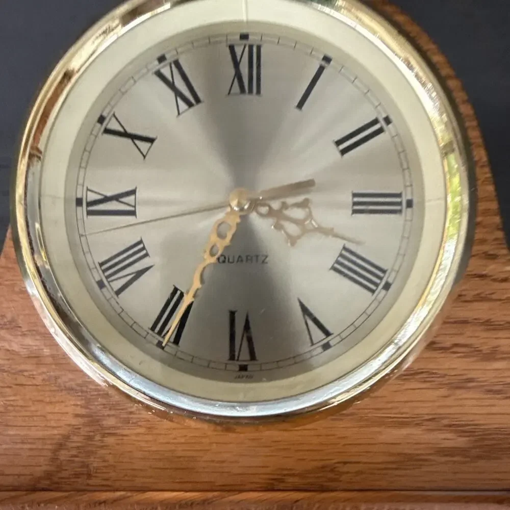 Vintage handmade wooden mantle clock quartz made in Japan